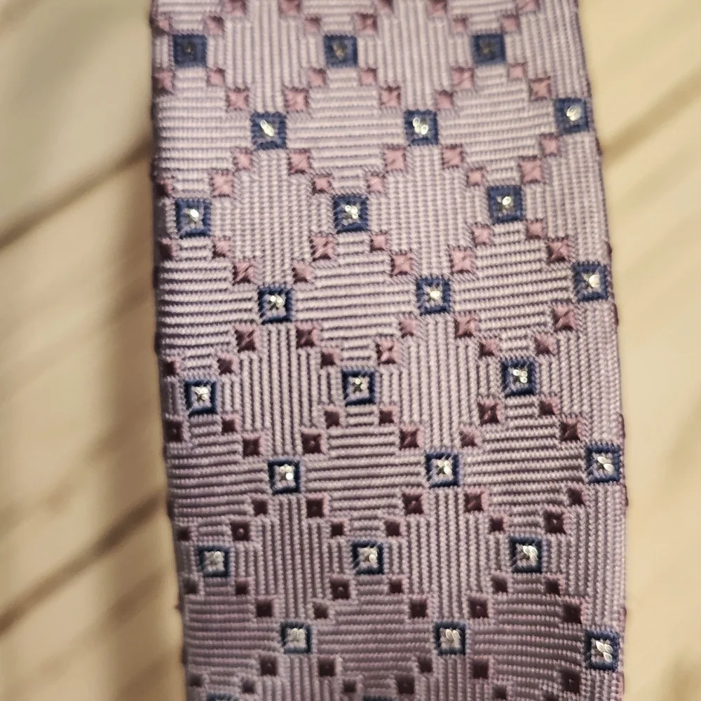 Purple/Lavender DAKS London Geometric Tie with Gold Emblem & Sparkling Detail
